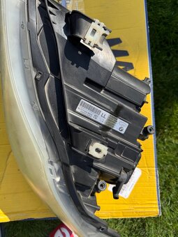 Predné svetlomety BMW e91 LCI - 5