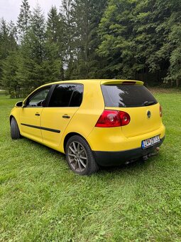 Volkswagen Golf V - 5
