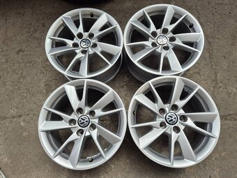 5x112 r16 ET35 x 7J elektróny ŠKODA, VW, SEAT - 5