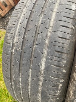 Predám Continental 235/50 R19 W - 5