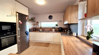 5i NOVOSTAVBA, vhodná na bývanie aj podnikanie, 1021 m² - 5