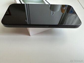 Apple iPhone 15 Black 128GB - 88% batériám - 5
