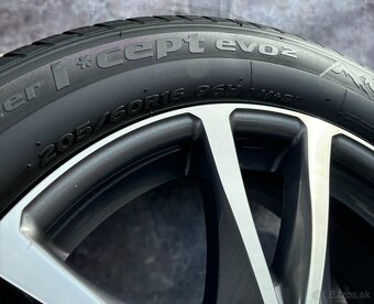 Originální Alu kola 5x114,3 Toyota Avensis,Verso 205/60/16 - 5