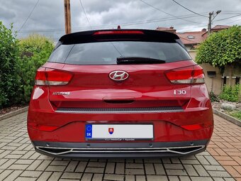 Hyundai i30 1,5 benzín DPi family facelift 2022 - 5