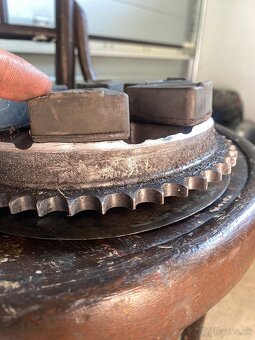 Rozeta Jawa 250/350 panelka 46z - 5