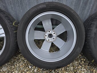 5x112 R19 VW Victoria Falls 235/50 R19 Tiguan - 5