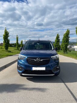 Opel Combo Elegance Plus 1.5 CDTI AT8 (12/2022) - 5