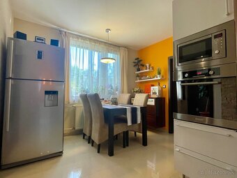 Zariadený 3 izbový byt v Komárne - 5