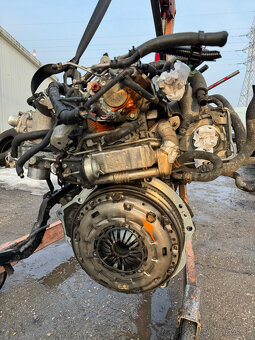 -----MAZDA CX-7 2.2 MZR-CD AWD----- - 5