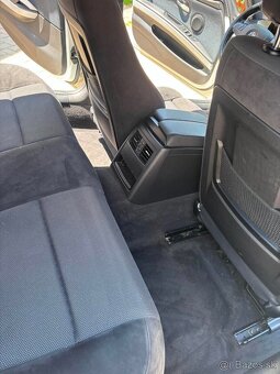 🚗 Predám BMW rad 3 Sedan (E90) 320d LCI M-Packet - 5
