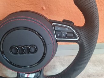 AUDI MULTIFUNKCNY VOLANT S AIRBAGOM A PADLAMI, červená niť - 5