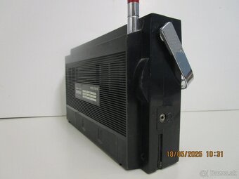 PREDAM RETRO RUSKY TRANZISTOR funkčny ZA 15€ - 5