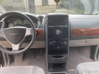 Chrysler Voyager 2009 - 5