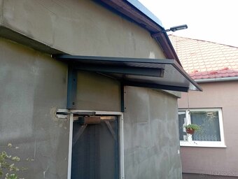 Strieška nad vchodové dvere - 5