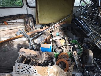 Tatra 603-1 a 2 - náhradní díly - 5