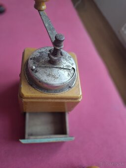 Retro mlynčeky na kavu - 5