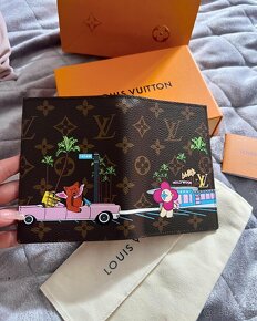 Louis Vuitton obal na pas a doklady - 5