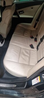 BMW E61 Komfortné sedadlá POŠKODENÉ (individual biela koža) - 5