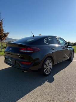 Hyundai i30 Fastback 1.4 T-GDi 94 ooo KM - 5