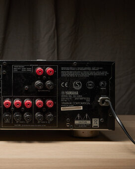 Stereo AV receiver pre domáce kino YAMAHA RX-V463 - 5