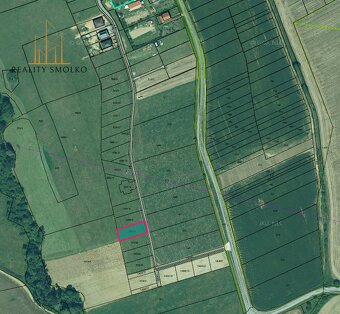 POZEMOK na výstavbu RD 1013 m², HANKOVCE - 5