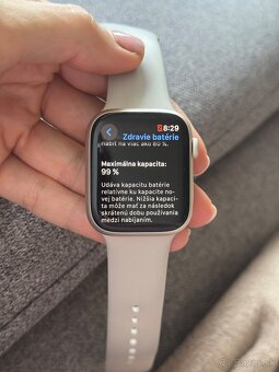 NOVÉ Apple WATCH 8 45 mm statlight aluminum - 5