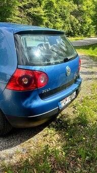 Volkswagen Golf 5 - 5