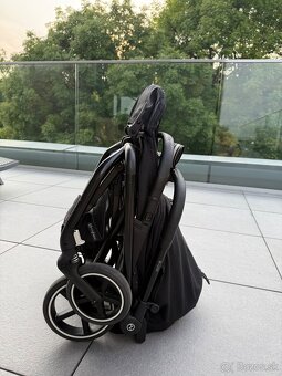 Cybex Eezy S+2 - 5