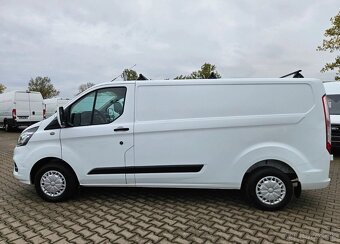 Ford Transit Custom L2H1 2.0TdCi/131 koni - rok 2021 - 5