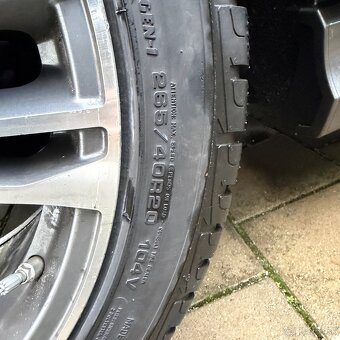 R20 265/40 originál Audi zimné Pneu - 5