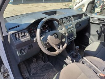 Predám VW Caddy 2.0TDI CR, 75Kw,rok výroby 2018,najazdených - 5