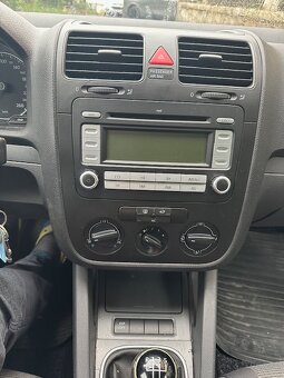 Predám VW Golf 5 Variant - 5