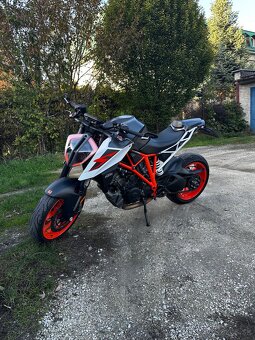 KTM SuperDuke 1290R - 5