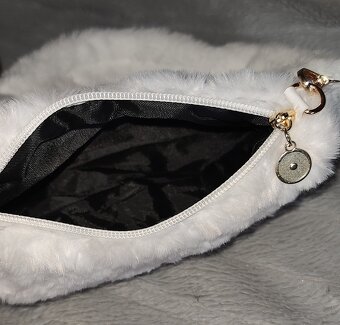 malá biela chlpatková - 5