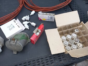 Predám RETRO elektro súčiastky - 5