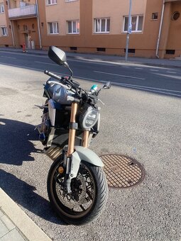 CB650R Honda - 5