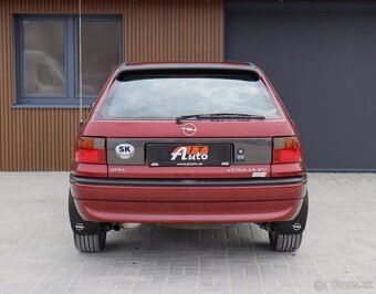 Opel Astra 1.4 GL, SR. kúpené, 76626 km - 5