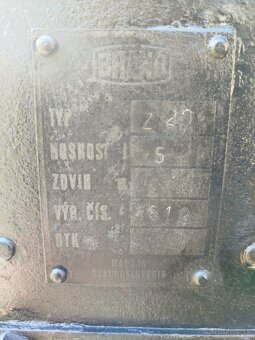 Hever - Hrebenovy zdvihak - 5
