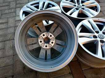 Opel astra 5x105 r16 - 5