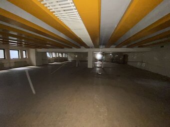 41827-Viacúčelová budova v centre Liptovského Mikuláša - 5