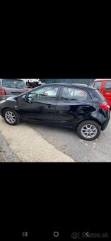 MAZDA 2 1,3 BENZÍN ROK 2009 - 5