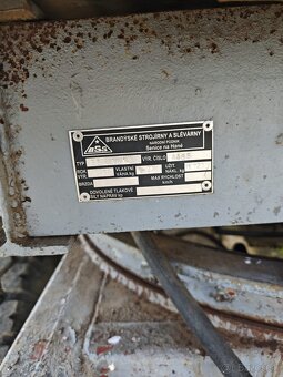 Vlečka za traktor BSS 11t - 5