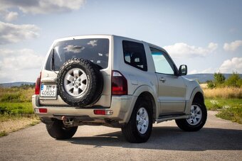 MITSUBISHI PAJERO 3.2 DI-D 118kW A/T 2005 - 5