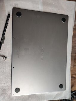 Základná doska + diely Apple MacBook Pro 16 2021 - 5