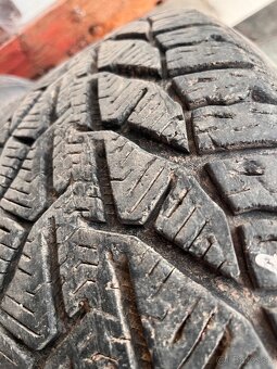 Zimne pneu 215/70 r16 - 5