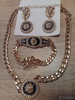 LUXUSNÝ DÁMSKY SET VERSACE - 5