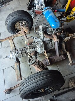 Zadná náprava s motorom Škoda 120 - 5