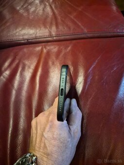 iPhone 16 256 GB - 5