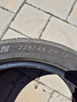 Michelin Pilot Sport 5 225/45 R18 - 5