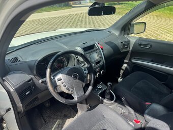 Nissan X-trail T31 - 5